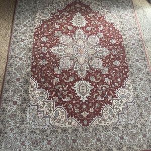 Persian Silk Rug, 6"10' X4"10'=6X4, Totally Silk, Brand New, Privately imported!